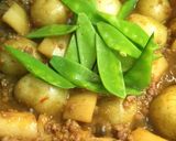 新じゃがと豚挽肉の豆板醤炒め作り方3写真