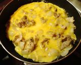 シンプルに美味しい豚玉オム丼作り方4写真