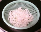 簡単。ピンクの小鉢＊冷製イカキムチ＊作り方2写真
