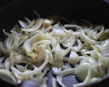 牛肉と舞茸のカレーソース炒め　作り方3写真