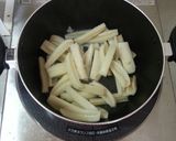 縦切りで食感最高！れんこんのきんぴら作り方2写真