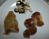 3種の保存キノコと乾燥わかめの味噌汁＾＾作り方4写真