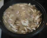 炒めてコクうま♫　　ピリ辛豚もやし鍋♡作り方3写真