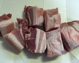 豚ばら肉と大根の蜂蜜煮作り方1写真