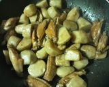 こっくり甘辛醤油味！手羽中と里芋の煮物作り方7写真