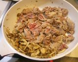 豚肉とキノコのリンゴの皮炒め作り方4写真