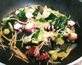 【簡単】タコと野菜のバター醤油炒め作り方3写真