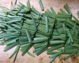 もやし ニラ 卵 ワカメの 中華スープ！作り方1写真