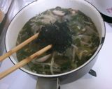 もやし ニラ 卵 ワカメの 中華スープ！作り方5写真