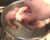 圧力鍋で取る濃厚鶏ガラスープ♪作り方1写真