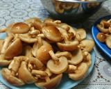 即席鍋焼きうどんに冷凍きのこ、ネギ具沢山作り方1写真