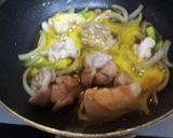 しっかり味で！タレが絡まるフワトロ親子丼作り方6写真