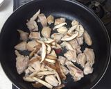 簡単★鶏もも肉のキノコ和え作り方5写真