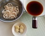 揚げて浸す☆蓮根とにんにく作り方1写真