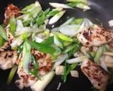 ジューシー鶏胸肉とネギの白だし炒め作り方8写真