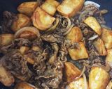 じゃがいもと牛肉の甘辛オイスター炒め☆作り方10写真