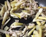 筍とエリンギがグー！豚と筍の甘辛炒め✨作り方7写真