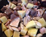 鶏肉じゃがいも人参ごぼう椎茸のうま煮作り方4写真