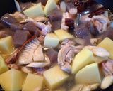鶏肉じゃがいも人参ごぼう椎茸のうま煮作り方5写真