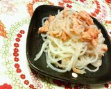 胡麻風味☆簡単一品♪白滝の塩鮭炒め作り方3写真