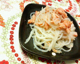胡麻風味☆簡単一品♪白滝の塩鮭炒め作り方3写真