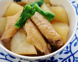 簡単トロトロ～♫鶏手羽中と大根の煮物作り方7写真