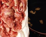白菜と鶏せせりのエスニック炒め作り方3写真