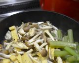 ふきと揚げ、しめじの煮物作り方2写真