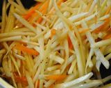 大根の皮de切り干し大根（風）煮物作り方1写真
