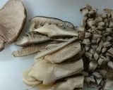 ヒラタケとトロロ昆布の焼き和え（新食感）作り方3写真