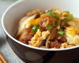 簡単ランチ♡から揚げの卵とじ丼作り方5写真