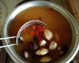 アサリと海苔の辛い味噌汁作り方2写真