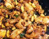 鶏肉とカシューナッツの赤×黒ソース炒め作り方9写真