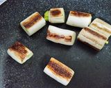健康レシピ焼きえのきとネギで香ばし味噌汁作り方2写真