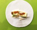 餃子の皮でミニ春巻き風✿ゆずアボチーズ作り方3写真