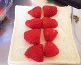 香り広がるふわふわイチゴサンド作り方3写真