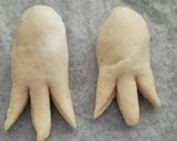 *タコさんウインナー風のタコパン*作り方2写真