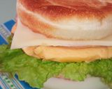 朝食に☆ハムエッグ♡マフィンサンド作り方4写真