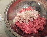 味噌ダレで食べる。羽根付きジューシー餃子作り方1写真