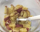 薩摩芋とこんがりベーコンのごまマヨサラダ作り方3写真