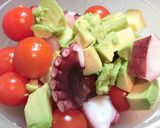 タコとアボカドとトマトのマリネ作り方1写真