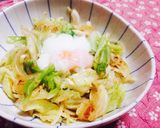 キャベツと玉ねぎの温玉サラダ作り方5写真
