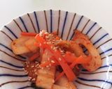 ピリ辛美味しい！キムチと竹輪の胡麻油炒め作り方3写真