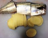 簡単★お米のとぎ汁リサイクルさばピリ辛煮作り方1写真