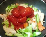 超簡単！セロリと鶏肉のトマト煮ｗ作り方7写真