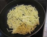 丁寧に作るじゃがいもの洋風きんぴら作り方2写真