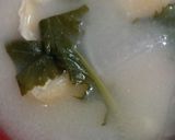かぶの白味噌汁◆シンプル♪かぶの葉っぱ入作り方5写真