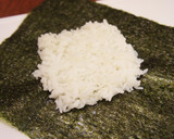 炒り卵とほうれん草バター醤油◆おにぎらず作り方5写真