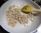 鶏とごぼうの生姜たっぷりそぼろ♪作り方2写真