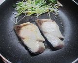 フライパンでブリの塩レモン焼き作り方8写真